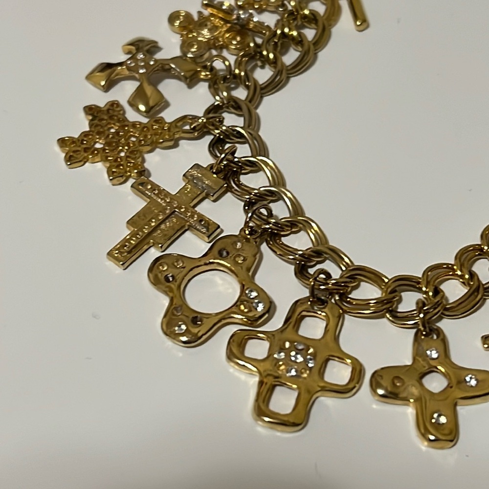 Vintage Neiman Marcus crosses charm bracelet - Picture 2 of 4